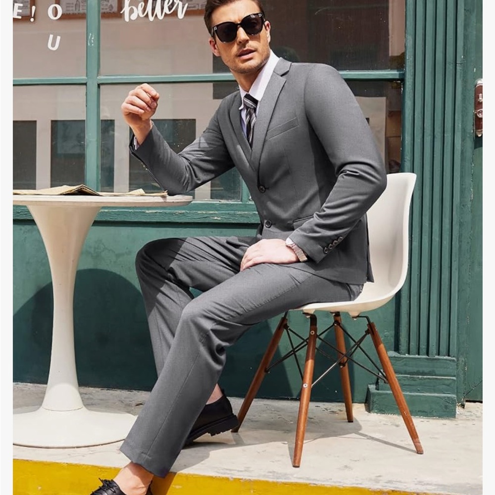 Coofandy Men's Gray Suit 2 Button 2 Pieces Size Small NEW